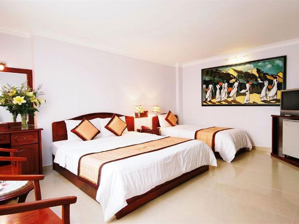 C Central Hotel Bui Vien Khách sạn